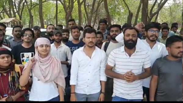 PSI ભરતીનુ પરિણામ રીવાઈઝ કરવા ઉમેદવારોની માંગ, પોલિસે કરી અટકાયત