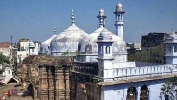 લોકોને ઉશ્કેરવાનું કામ ઝડપથી ચાલી રહ્યું છે