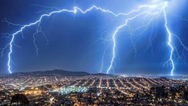 બિહારના 16 જિલ્લાઓમાં આંધી-વરસાદનો કહેર, વિજળી પડવાથી 33 લોકોએ ગુમાવ્યા જીવ