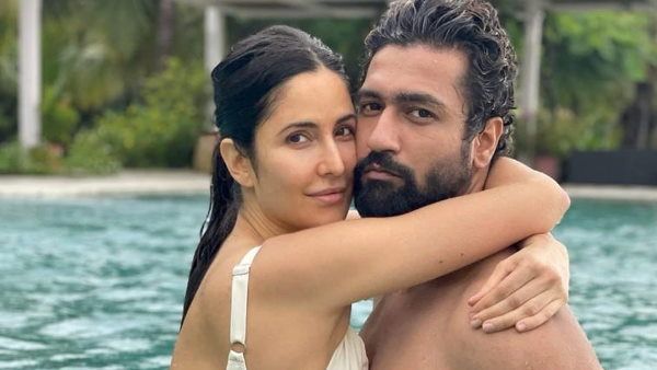 અભદ્ર ટિપ્પણી કરતો હતો અભદ્ર ટિપ્પણી કરતો હતો