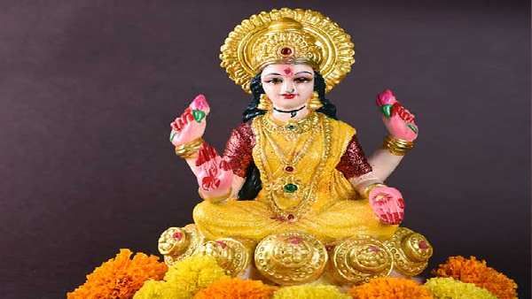 સાંજના સમયે ભૂલથી પણ ના કરતા આ કામો, લક્ષ્મીજી થઈ જશે નારાજ