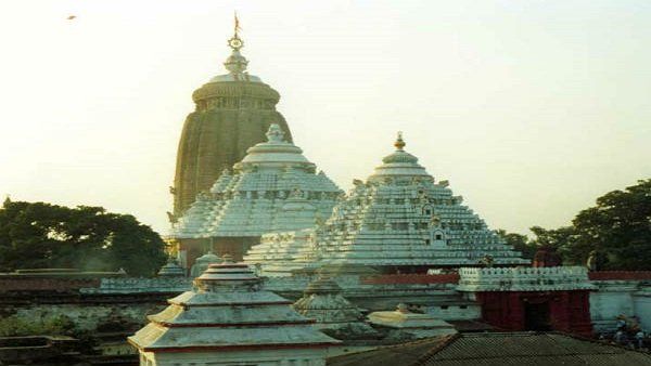 રથ શરીર અને આત્મના પવિત્ર સંબંધને બતાવે છે