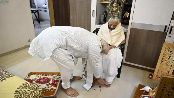 જગન્નાથ મંદિરમાં ભંડારાની તૈયારીઓ 