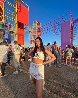 ફિલ્મ નિર્માણમાં આગળ વધવા લાગે છે