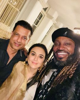 પ્રીતિ ઝિન્ટાની ક્રિસ ગેલ સાથે મુલાકાત