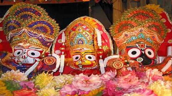 અધૂરી મૂર્તિની પૂજા