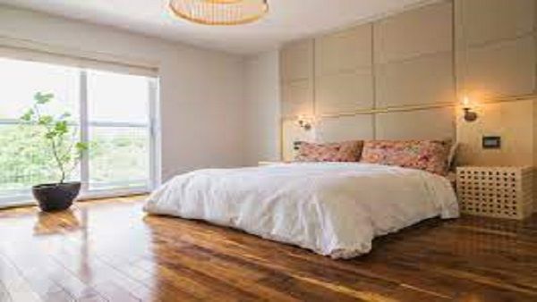 લગ્ન ના કર્યા હોય તો બેડરૂમમાં ના રાખતા આ વસ્તુઓ