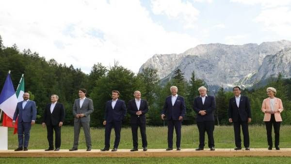 G7 માં કયા દેશોનો સમાવેશ થાય છે?