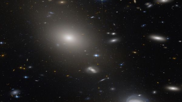 ગેલેક્સીની વિગતો ઉચ્ચ રિઝોલ્યુશનમાં દેખાય છે