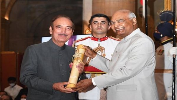 ગુલામ નબી આઝાદનું નામ સામે આવ્યું