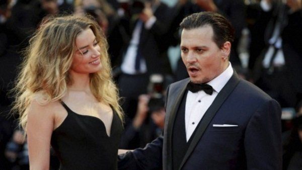 સ્થાનિક પબ-બારમાં જઈ રહ્યા છે ડેપ 