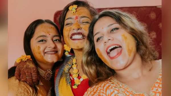 ક્ષમાના લગ્નમાં અમુક ખાસ મિત્રોએ જ હાજરી આપી હતી