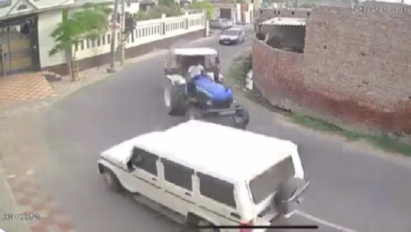 માનસામાં સિદ્ધુની પાછળ આ કાર જોવા મળી હતી