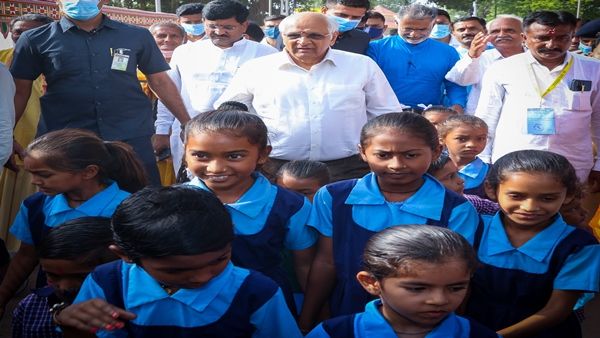 જો શિક્ષણનો પાયો મજબૂત હશે, તો આપણે દરેક ક્ષેત્રે પ્રગતિ કરી શકીશું