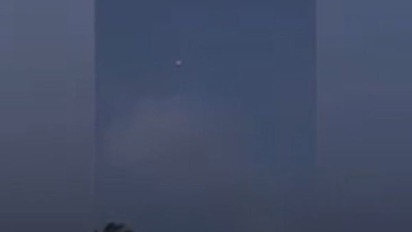 આકાશમાં દેખાયો રહસ્યમય પ્રકાશ