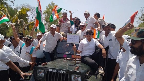 ગાંધીનગરઃ પડતર માંગણીઓને લઇને રિટાયર્ડ ફોજીઓની સૈનિક સન્માન યાત્રા યોજાઇ