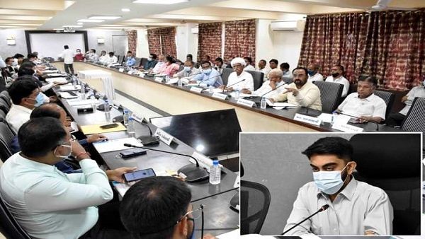 બનાસકાંઠાના વિવિધ પ્રશ્નોના નિવારણ માટે સંકલન સમિતિની બેઠક મળી