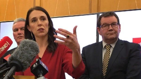 ખેડૂતોઓએ કિંમત ચૂકવવી પડશે ખેડૂતોઓએ કિંમત ચૂકવવી પડશે