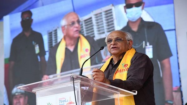 મુખ્યમંત્રીની ઉપસ્થિતિમાં ઉમિયાધામ અમદાવાદ ખાતે 75 હજાર વૃક્ષારોપણનો પ્રારંભ