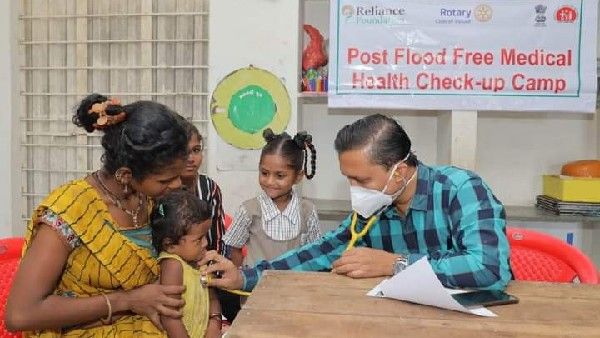 વલસાડમાં રિલાયન્સ ફાઉન્ડેશન-રોટરી ક્લબ દ્વારા ૭૪૦ દર્દીઓને નિ:શુલ્ક સારવાર અપાઈ!