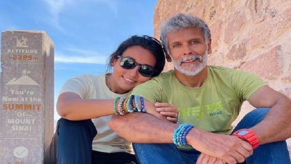 મિલિન્દ સોમને પત્ની અંકિતા કંવર સાથે પાણીની અંદર કર્યો એવો રોમાન્સ, વીડિયો વાયરલ