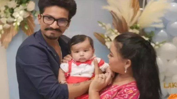 Video: કૉમેડિયન ભારતી અને હર્ષે ફેન્સને આપી મોટી ભેટ, પહેલી વાર બતાવ્યો દીકરા 'ગોલા'નો ચહેરો