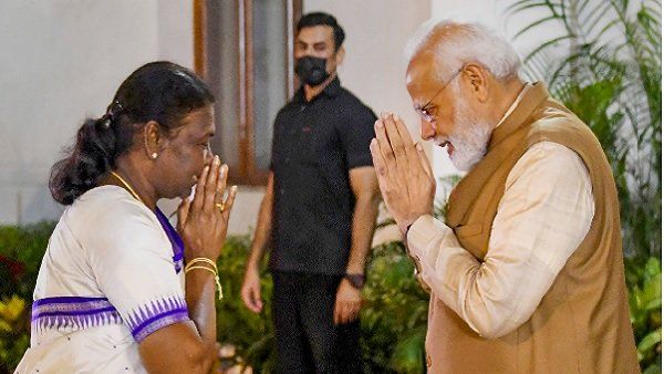 Droupadi Murmu Unknown Facts: શાકાહારી છે રાષ્ટ્રપતિ દ્રૌપદી મુર્મૂ, કરે છે શિવની પૂજા, પીવે છે હળદરવાળુ દૂધ