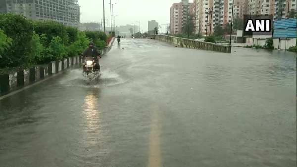 દક્ષિણ ગુજરાતમાં ધોધમાર વરસાદ 