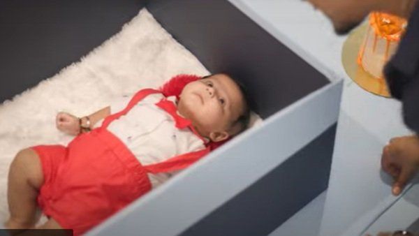 બૉક્સમાં રાખ્યો લક્ષ્યને