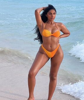 મંજુના માતા-પિતા મૂળ કર્ણાટકના છે મંજુના માતા-પિતા મૂળ કર્ણાટકના છે