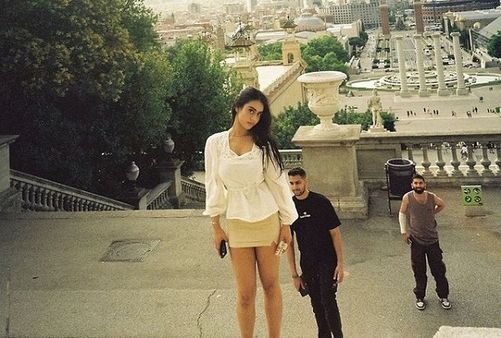 ન્યાસા હંમેશા બેફિકર અંદાજમાં જોવા મળે છે