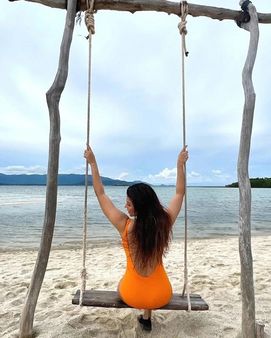 શમા હાલ વેકેશન પર છે