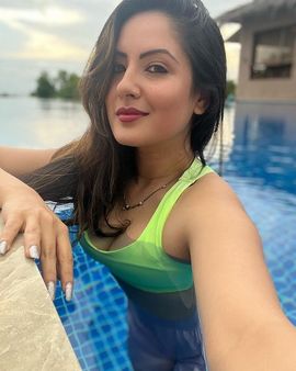 તાજેતરમાં બિકીની ફોટો શેર કર્યા હતા