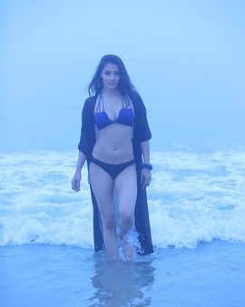 નમ્રતા મલ્લાનો વધુ એક બિકીની અવતાર