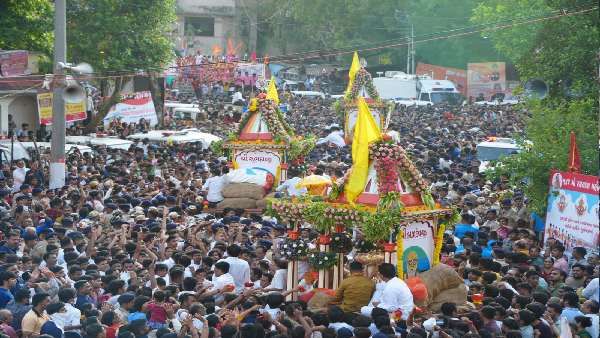 માનવ મહેરામણ ઉમટ્યુ