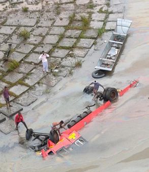 NDRFની ટીમ પણ રાહત માટે ઘટનાસ્થળે પહોંચી