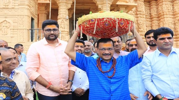 300 યુનિટ મફત વીજળી આપવાનું વચન