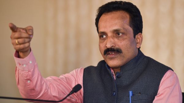 IS4OM ની વિશેષતાઓ શું છે?