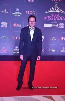 વિનીત જૈન પણ જોડાયા