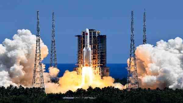 ચીની રોકેટ બેકાબૂ બનીને પડી જવાની આશંકા ચીની રોકેટ બેકાબૂ બનીને પડી જવાની આશંકા