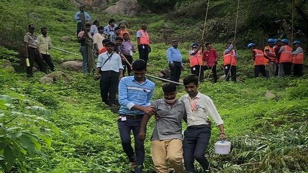 યાત્રિકોની સુરક્ષાના ભાગરૂપે અંબાજી ગબ્બર રોપ વે ખાતે મોક ડ્રિલ યોજાઈ