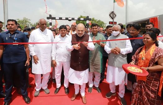 અમિત શાહે ચાંદલોડિયા ખાતે ૩૩.૨૯ કરોડના વિકાસ કામોનું ઉદ્ઘાટન અને શિલાન્યાસ કર્યો!