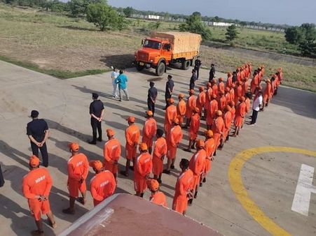 ગુજરાત-રાજસ્થાનમાં ભારે વરસાદની આગાહી, NDRF તૈનાત!