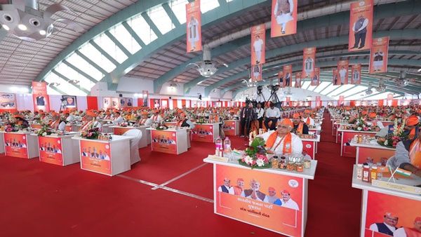 સહકાર ક્ષેત્રેમાં ઝળહળતી સફળતા
