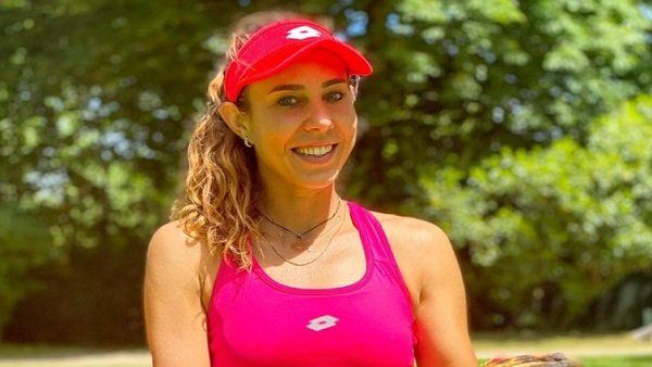 ટેનિસ ખેલાડીએ ફરી કોચ પાસે બ્રા માંગી