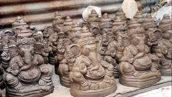 દરેક વસ્તુનો જાણકાર બને