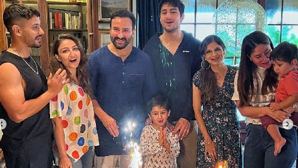 ખુશખુશાલ પટોડી પરિવાર