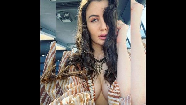 સેક્સી લુક સેક્સી લુક