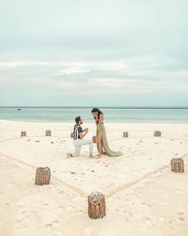 અલાનાએ આઈવર સાથે સગાઈ કરી છે અલાનાએ આઈવર સાથે સગાઈ કરી છે