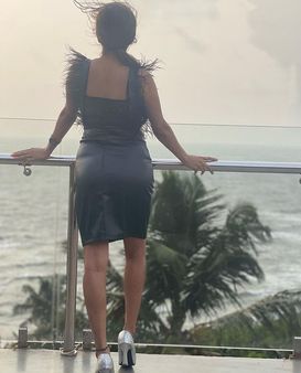 કેટ શર્માનું ઈન્સ્ટા બોલ્ડ ફોટોથી ભરેલુ છે